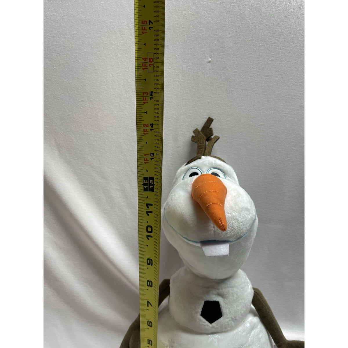 Disney Olaf Plush 14”