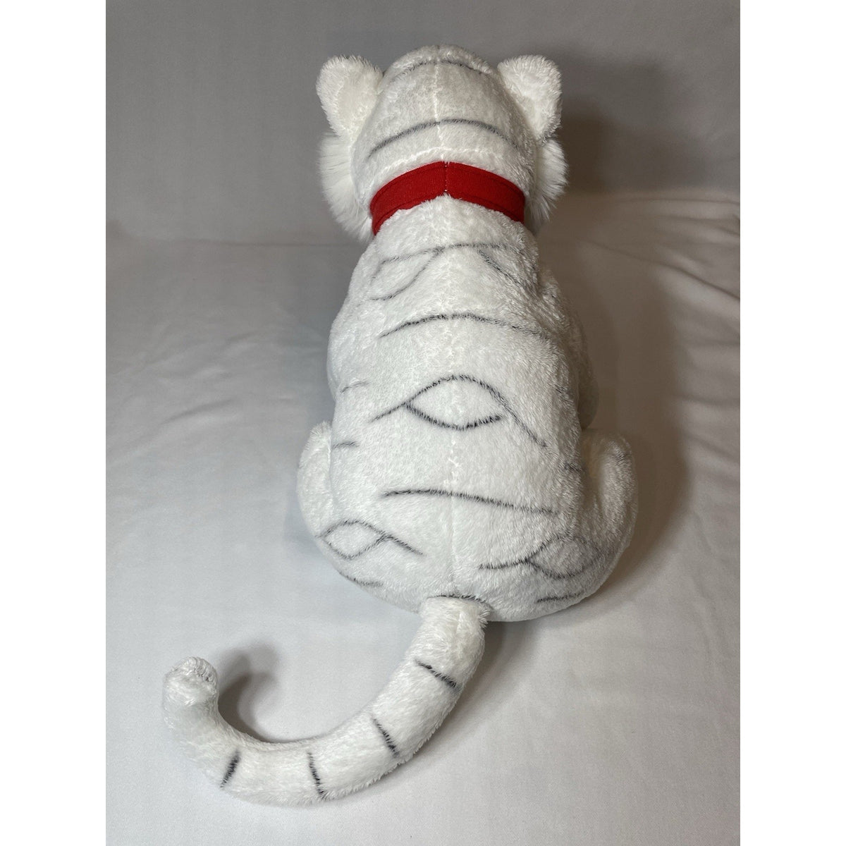 WHITE TIGER PLUSH 10” “Greatest Show On Earth” Ringling Bros.