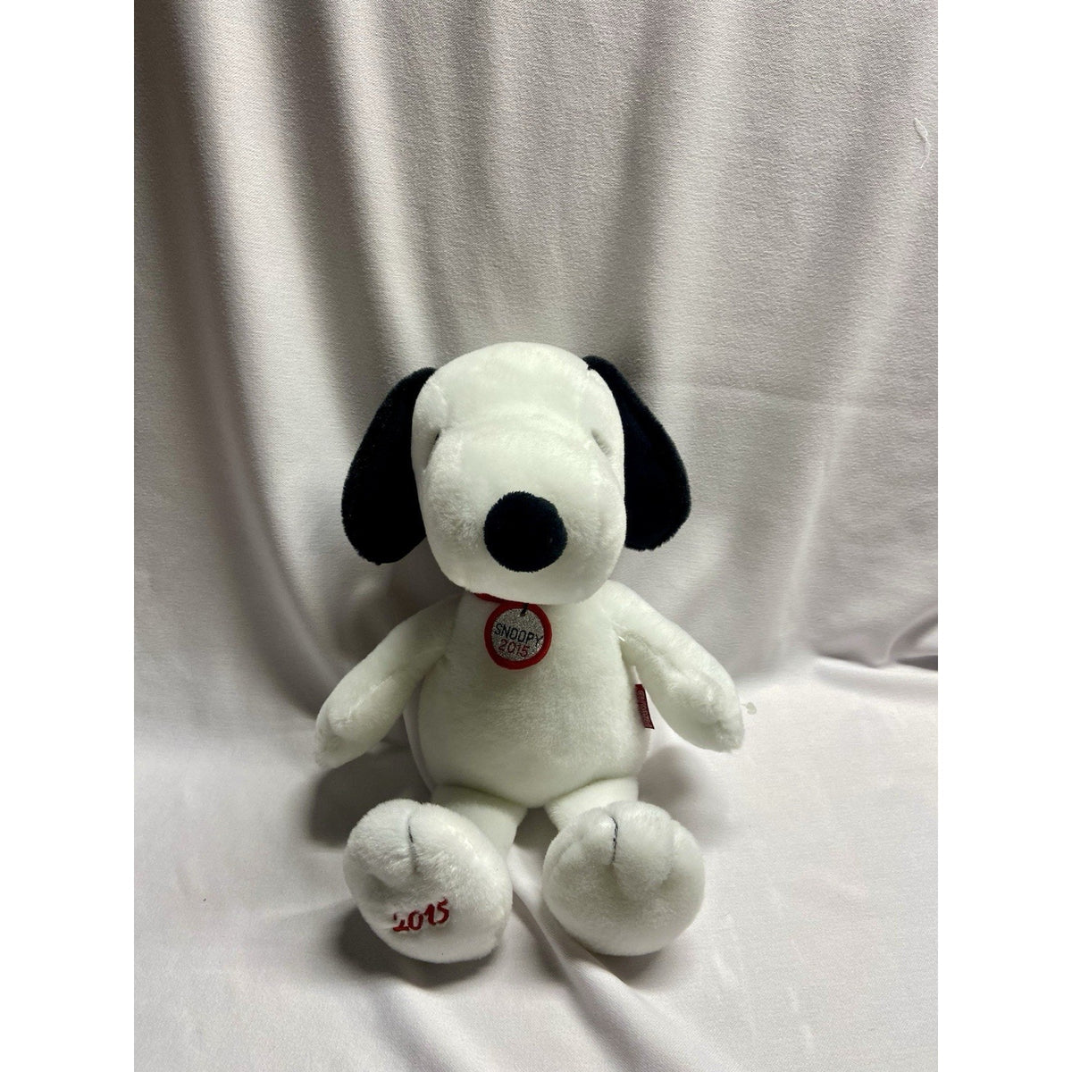 Peanuts Snoopy Plush 14"
